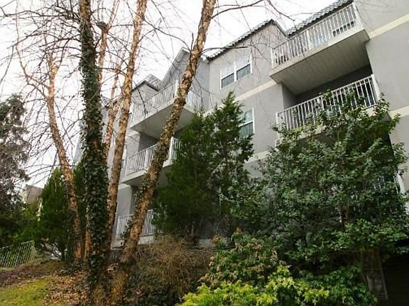 5th image of 111 S Broadway APT 1B