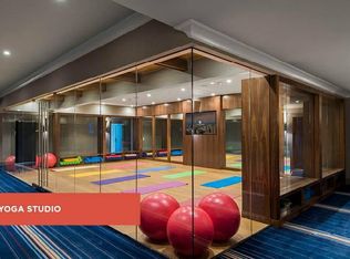 1600 Race St #20, Philadelphia, PA 19103