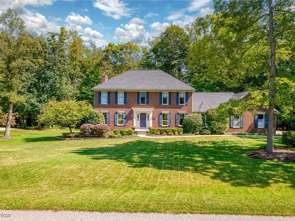 7133 Jonathan Dr, Hudson, OH 44236