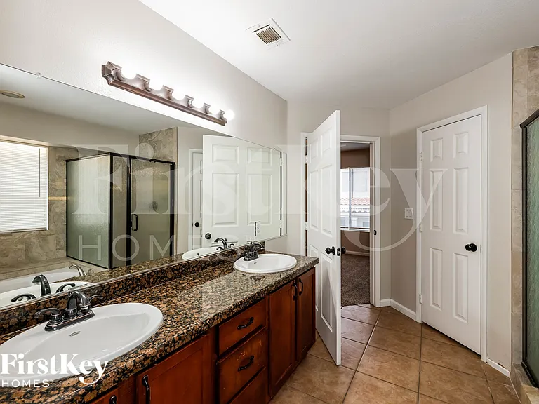 2145 Hookcross Cir — Photo 14