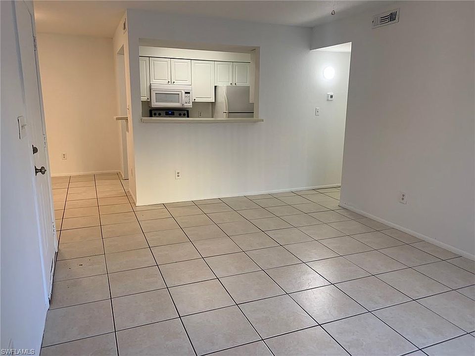 1st image of 2905 Winkler Ave APT 707