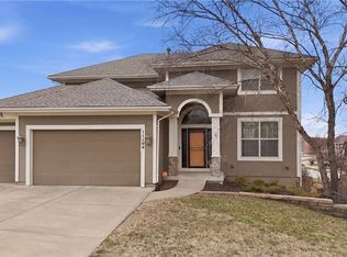 11104 Augusta Dr, Kansas City, KS 66109