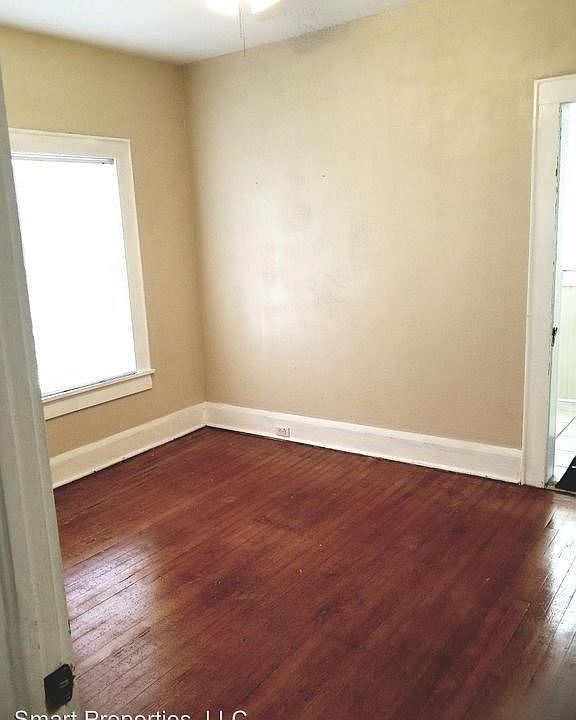 2nd image of 528 S McKay Ave