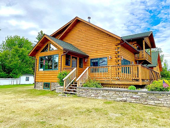 Sunroom and Side View