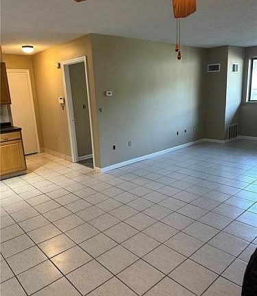 4th image of 1119 Harbor View Dr Unit 1119