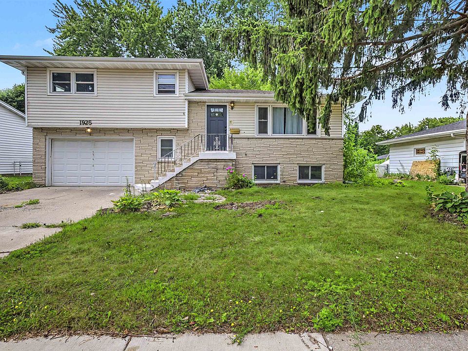 1st image of 1925 Elka Ln