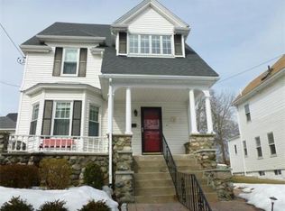 10 Pearl St, Melrose, MA 02176
