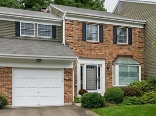 114 Tunxis Vlg, Farmington, CT 06032