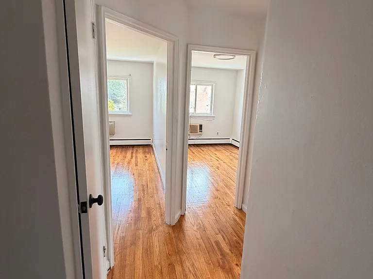 1520 Stadium Ave #2 — Photo 4