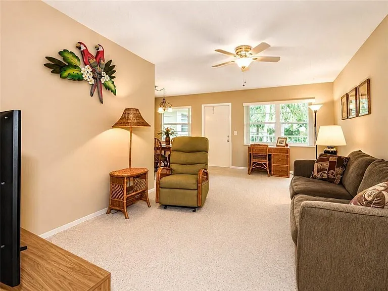 35 Vista Gardens Trl #205 — Photo 10