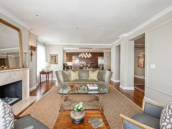 5th image of 1100 Sacramento St APT 708