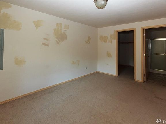 5th image of 1201 Driftwood Ln