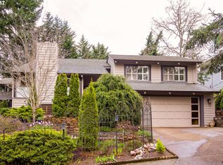 2223 Corinthian Ct, Eugene, OR