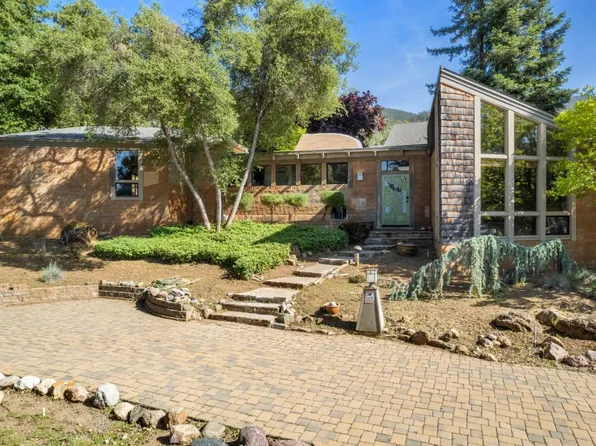 6595 Bergesen Dr, Kelseyville, CA 95451