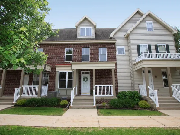 65 South Gardens Way, Fitchburg, WI 53711