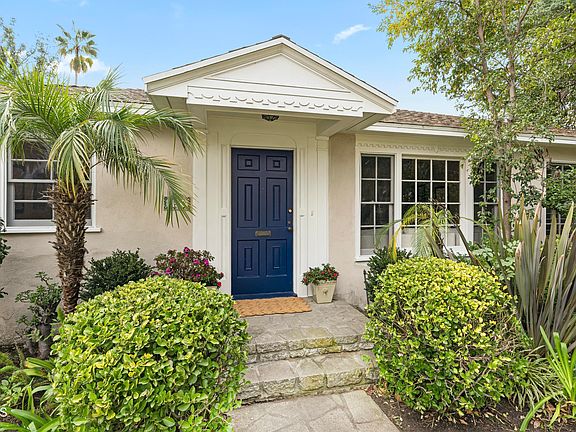 5th image of 1572 Casa Grande St