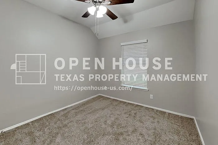 1017 Cutting Horse Dr — Photo 14