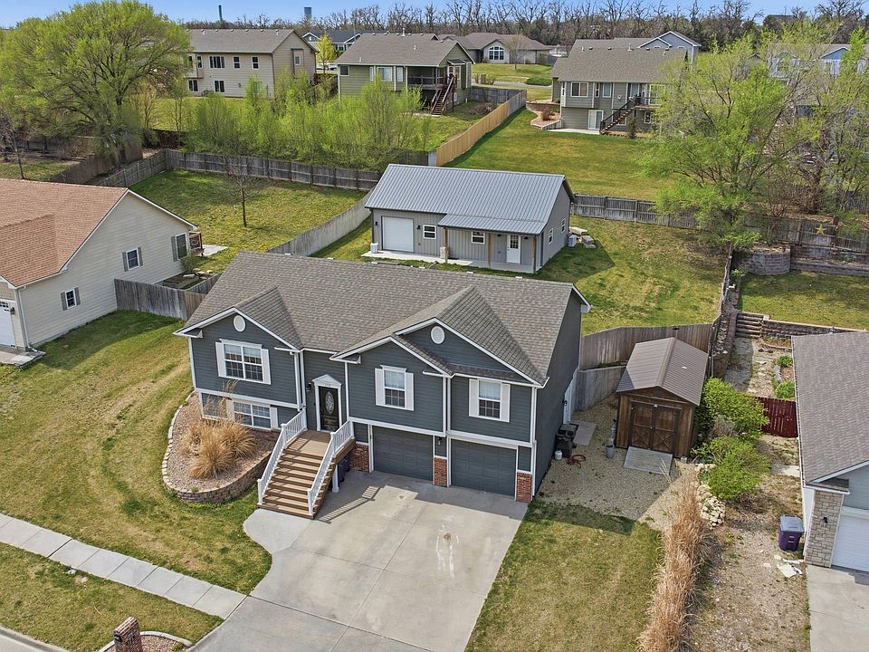 1st image of 1115 Leprechaun Dr