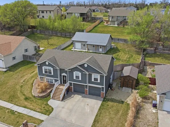 1115 Leprechaun Dr, Chapman, KS 67431