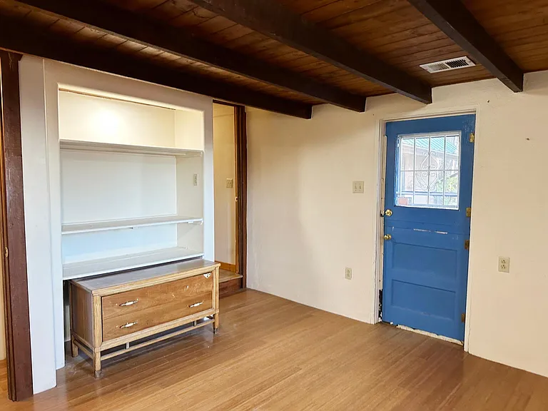 924 Montezuma Ave #2 — Photo 12