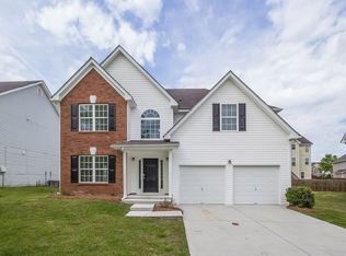 4367 Beaver Pond Ct, Loganville, GA 30052