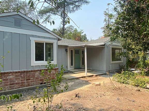 3rd image of 241 Sierra Dr