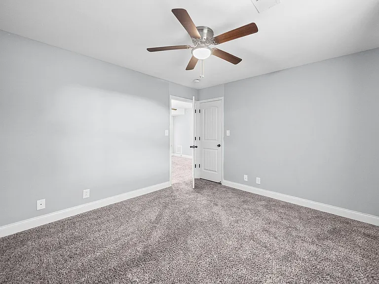 771 Banister Dr — Photo 31
