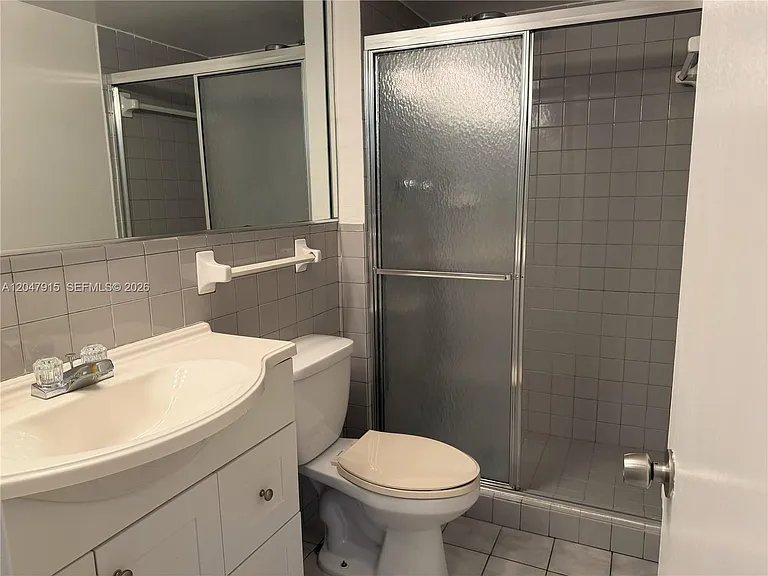 1205 Mariposa Ave #413 — Photo 11