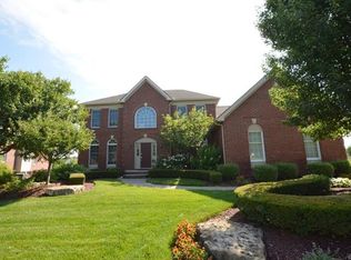 50532 Langley Dr, Novi, MI 48374