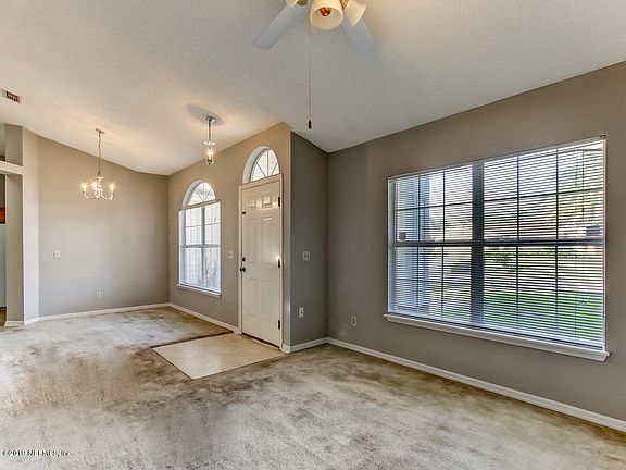 4th image of 2015 Hovington Cir W
