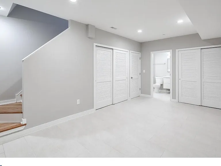 1846 E Cumberland St — Photo 15