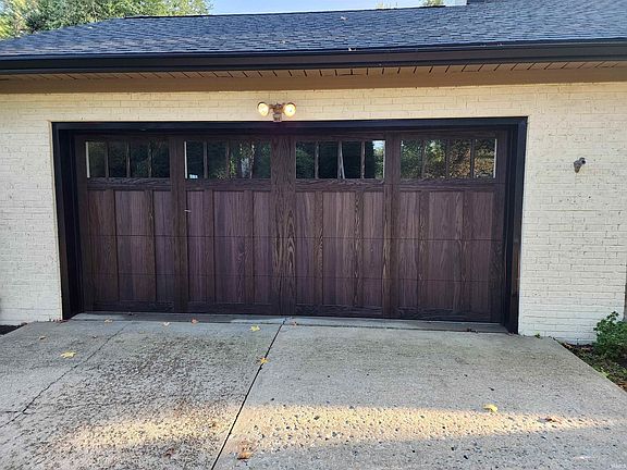 4th image of 6425 Jefferson Ave