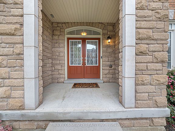 2nd image of 58 Garrardview St