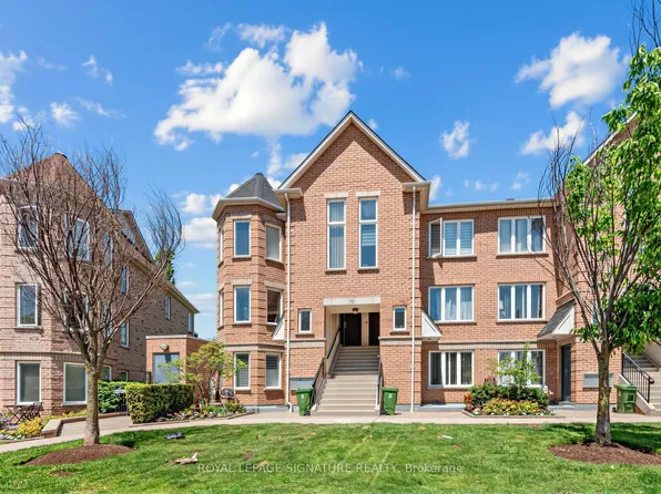 72 Aerodrome Cres #201, Toronto, ON M4G 4J1
