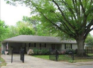 12 Shepherd Ln, Memphis, TN 38117