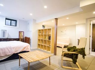 191 Meserole Ave APT 1R, Brooklyn, NY 11222