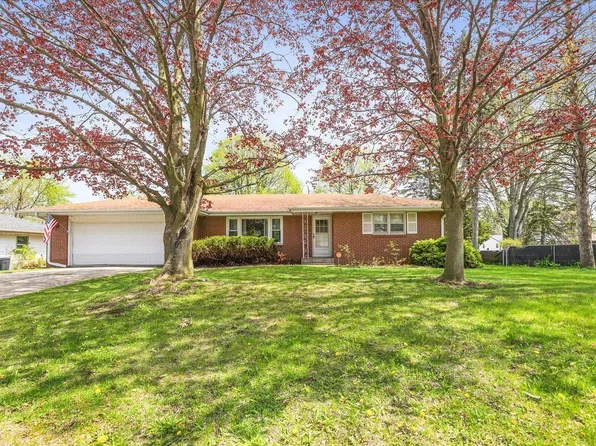 1108 Lexington Way, Rockford, IL 61108