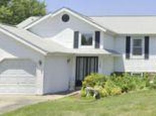 12 Northwinds Dr, Saint Peters, MO 63376