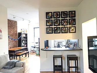 Rented by Metropolitan Realty