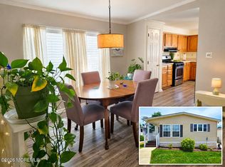 25 Pine Ridge Blvd, Whiting, NJ 08759