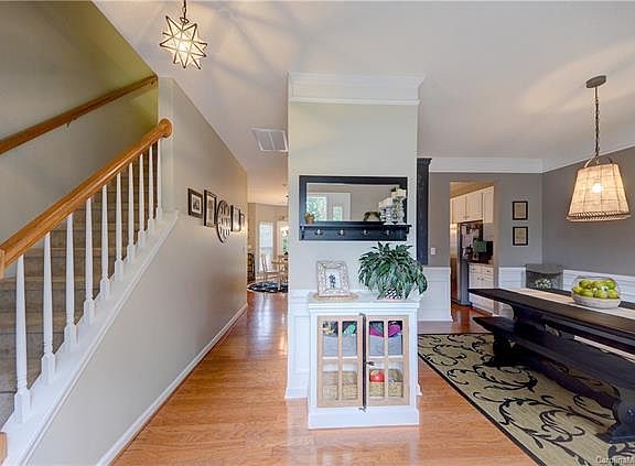 2nd image of 2202 Big Pine Dr