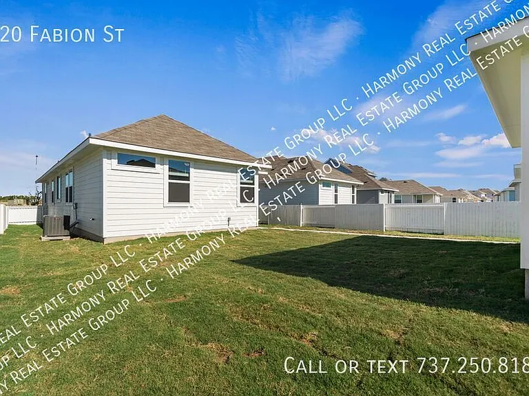 220 Fabion St — Photo 30