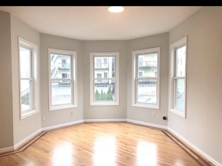 25-27 Dorchester St #2 — Photo 7