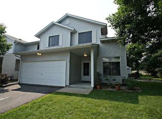 542 Roundhouse St, Shakopee, MN 55379