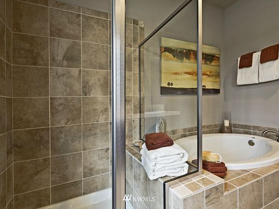3rd image of 8963 Buttercup Street SE #138
