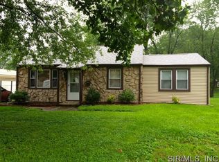 411 S 47th St, Belleville, IL 62226