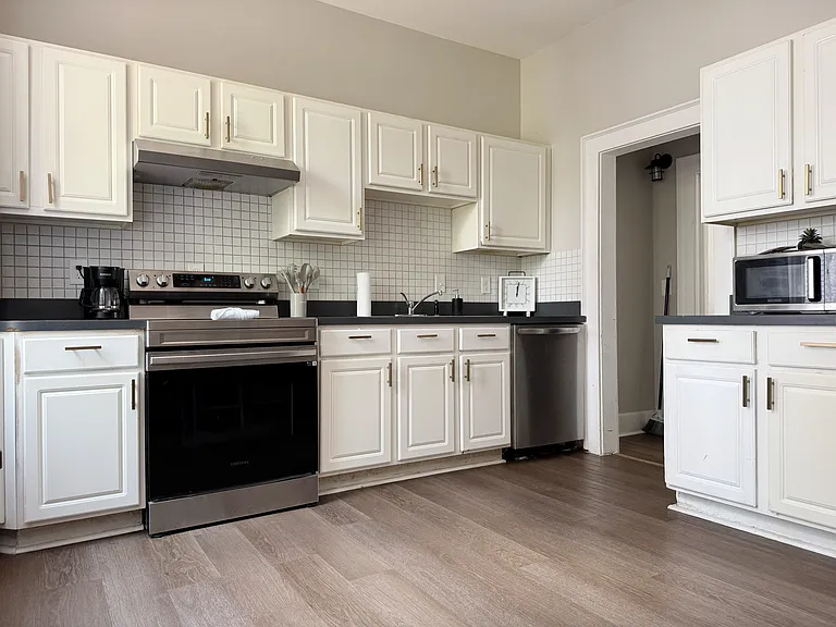 305 NW Martin Luther King Jr Blvd #305 — Photo 26