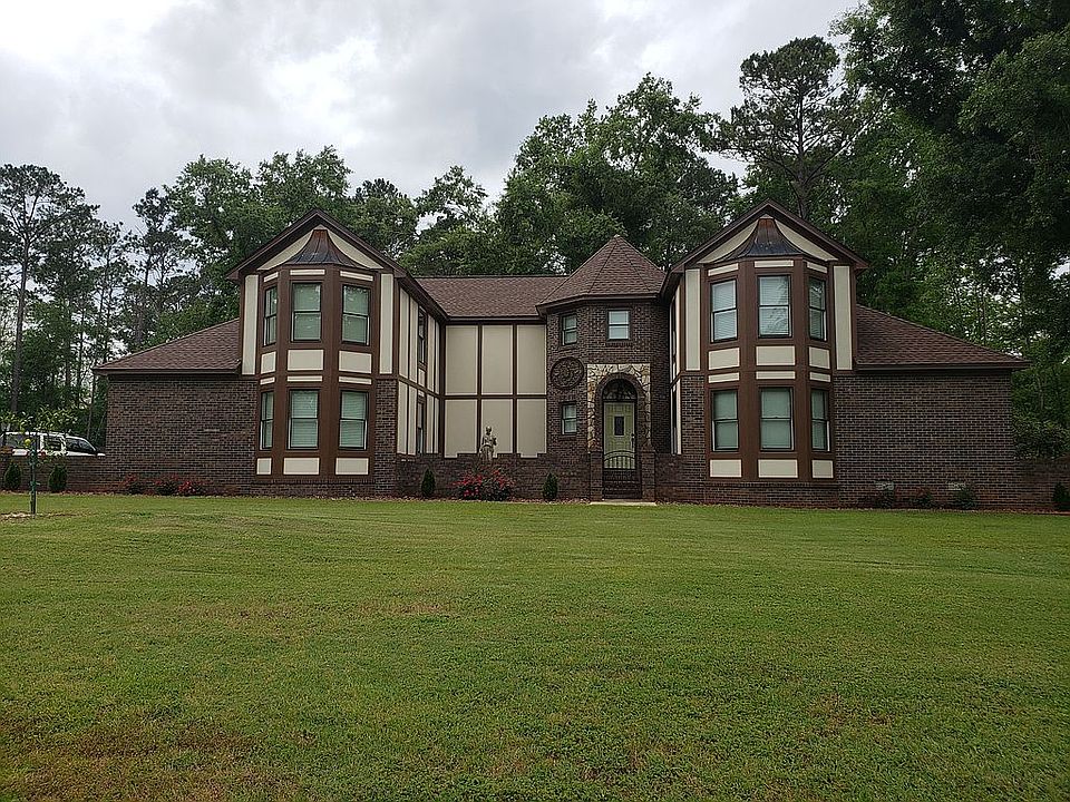       FOX RIDGE CASTLE