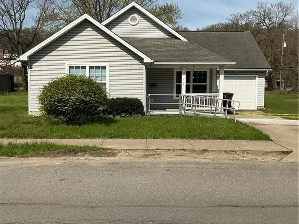 419 N 5th St, Steubenville, OH 43952