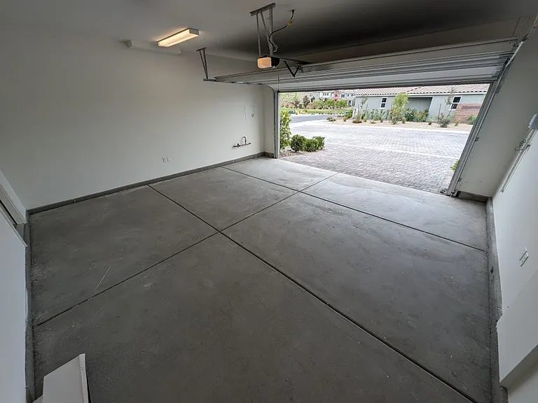 10795 Gentle Crest Ave — Photo 34